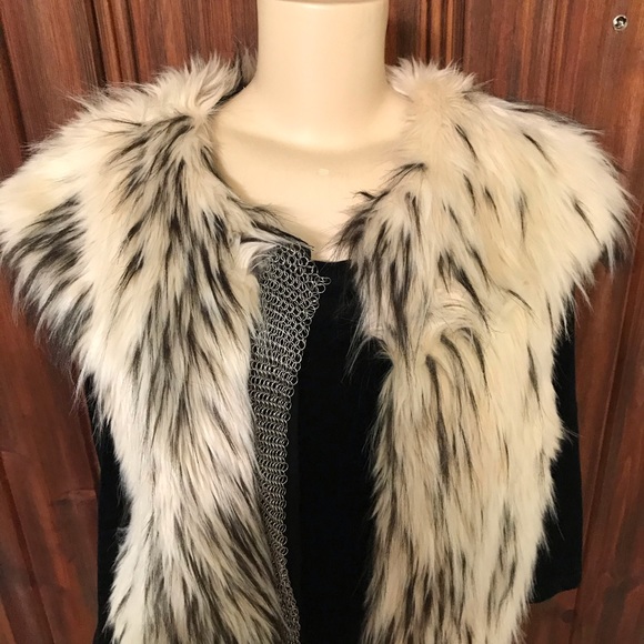 Twelfth Street by Cynthia Vincent Chain Mail Fur - Picture 8 of 11